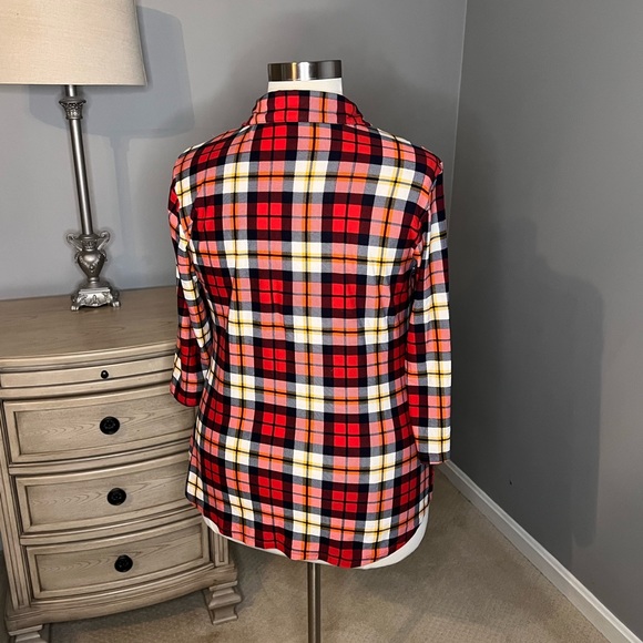 no comment plus Women’s Red Plaid Button Up - Picture 2 of 3